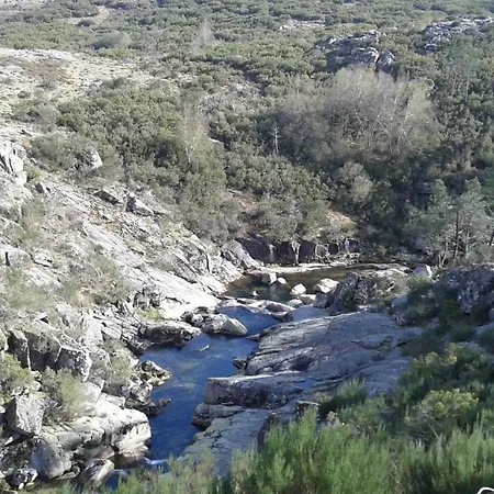 Casa Da Roda بيت خشبي مونديم دي باستو
